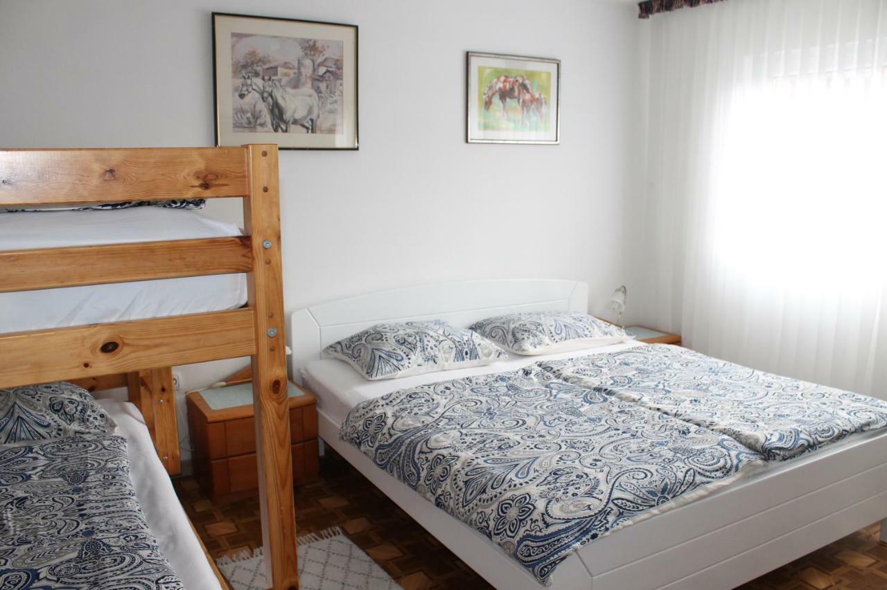 פוסטוינה Rooms Jurca מראה חיצוני תמונה