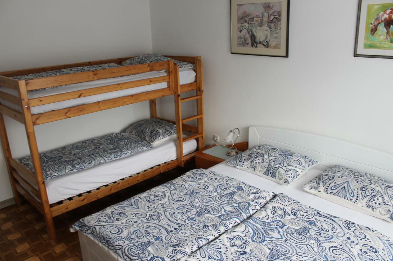 פוסטוינה Rooms Jurca מראה חיצוני תמונה